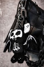 画像2: Skelebat Plush Keychain / White / コウモリ / ぬいぐるみキーホルダー【VampireFreaks】 (2)