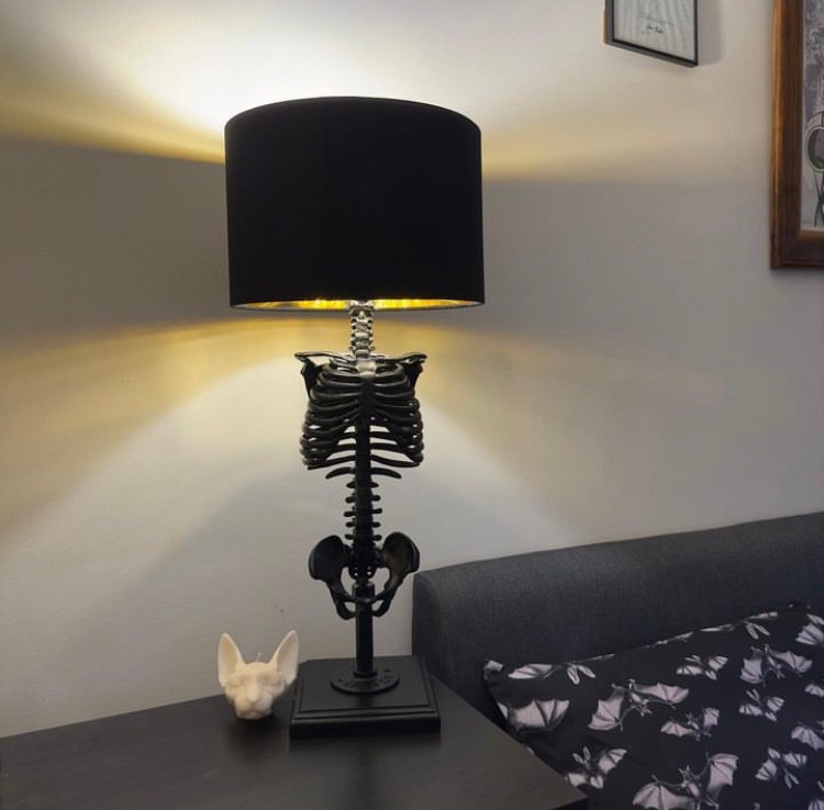 【即納】The Skeleton Table Lamp/テーブルランプ【THE BLACKENED TEETH】